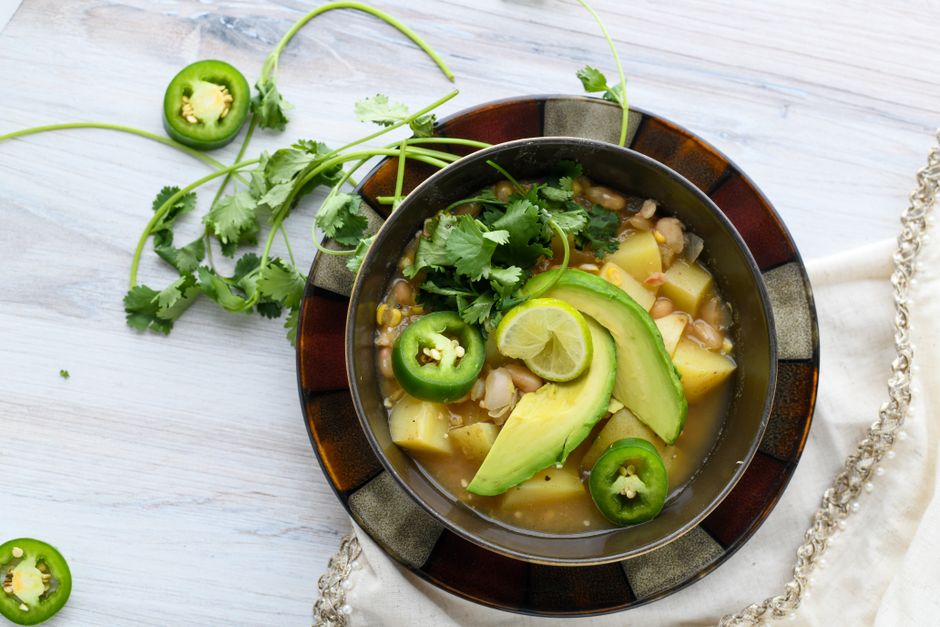 white chicken chili toppings bowl