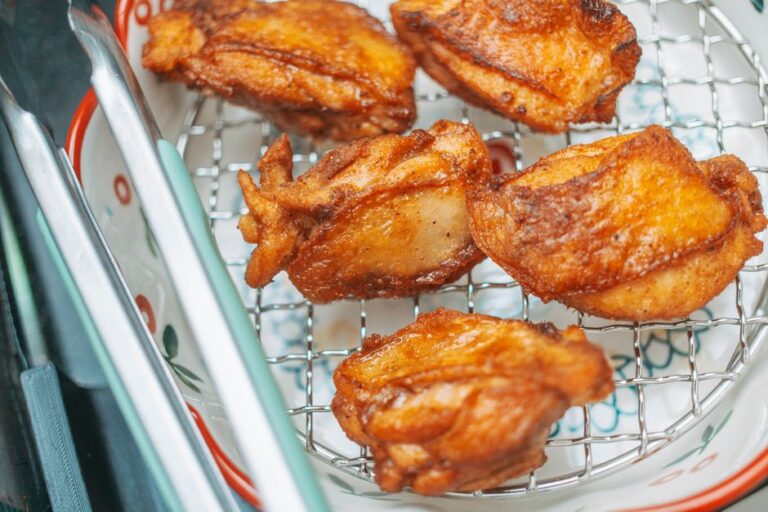 Crispy Baked Chicken Thighs (Easy Weeknight Dinner)
